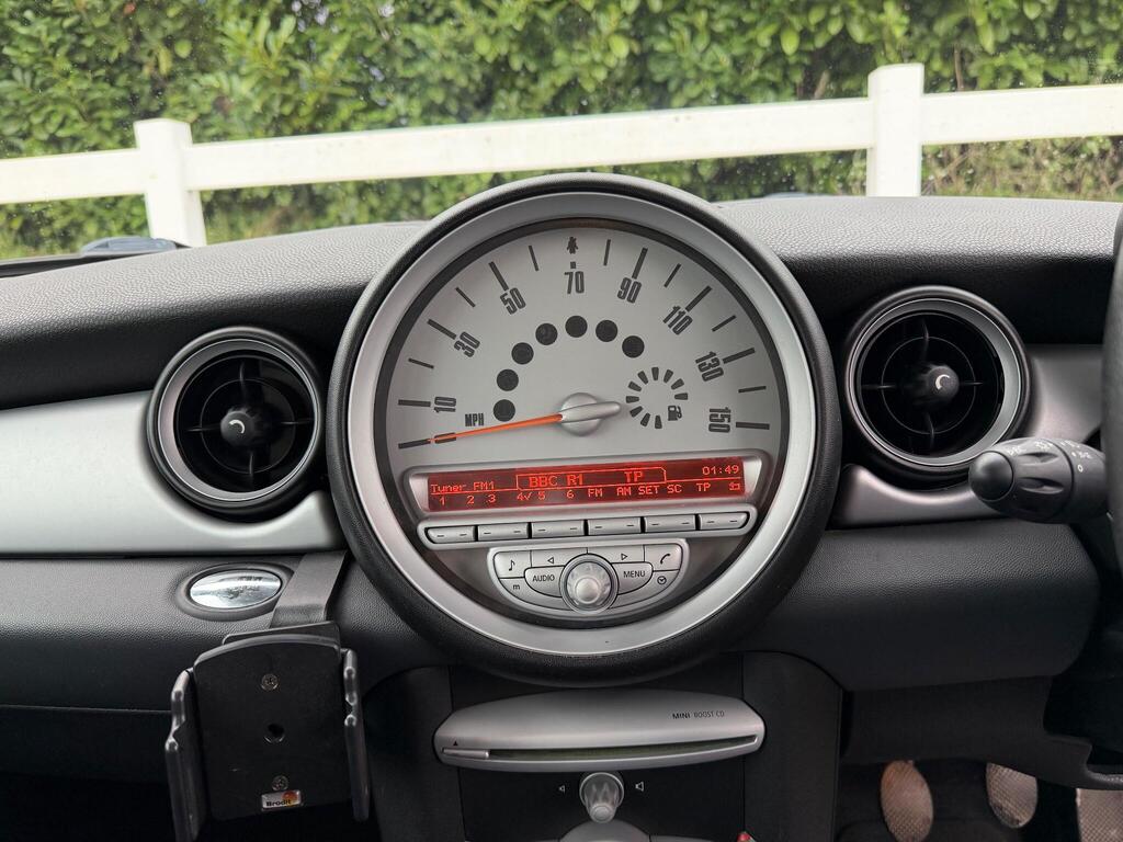 2007 MINI Hatch thumbnail 26