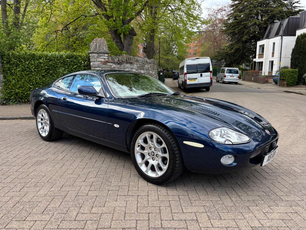 Jaguar XKR Coupe 4.0 Supercharged 2dr