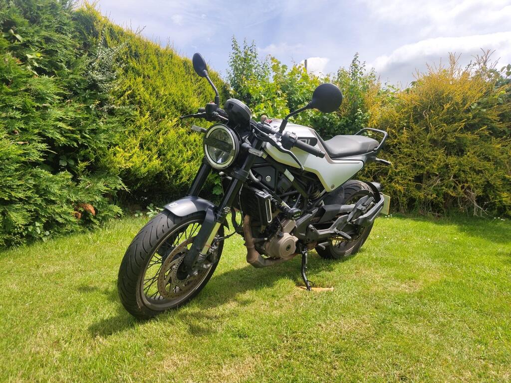 Husqvarna Vitpilen 401