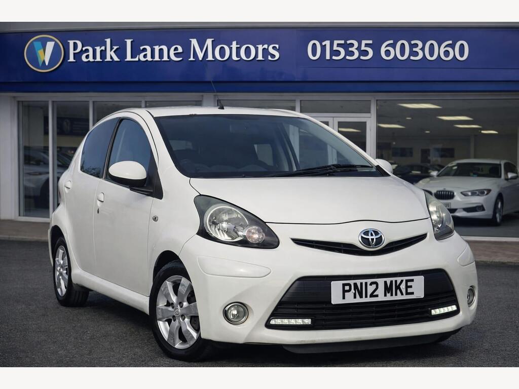 Toyota AYGO Hatchback 1.0 VVT-i Fire Euro 5 5dr