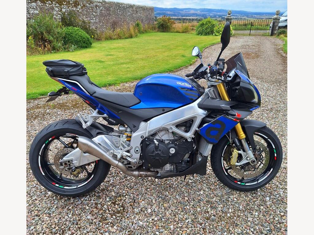 Aprilia Tuono 1100 V4
