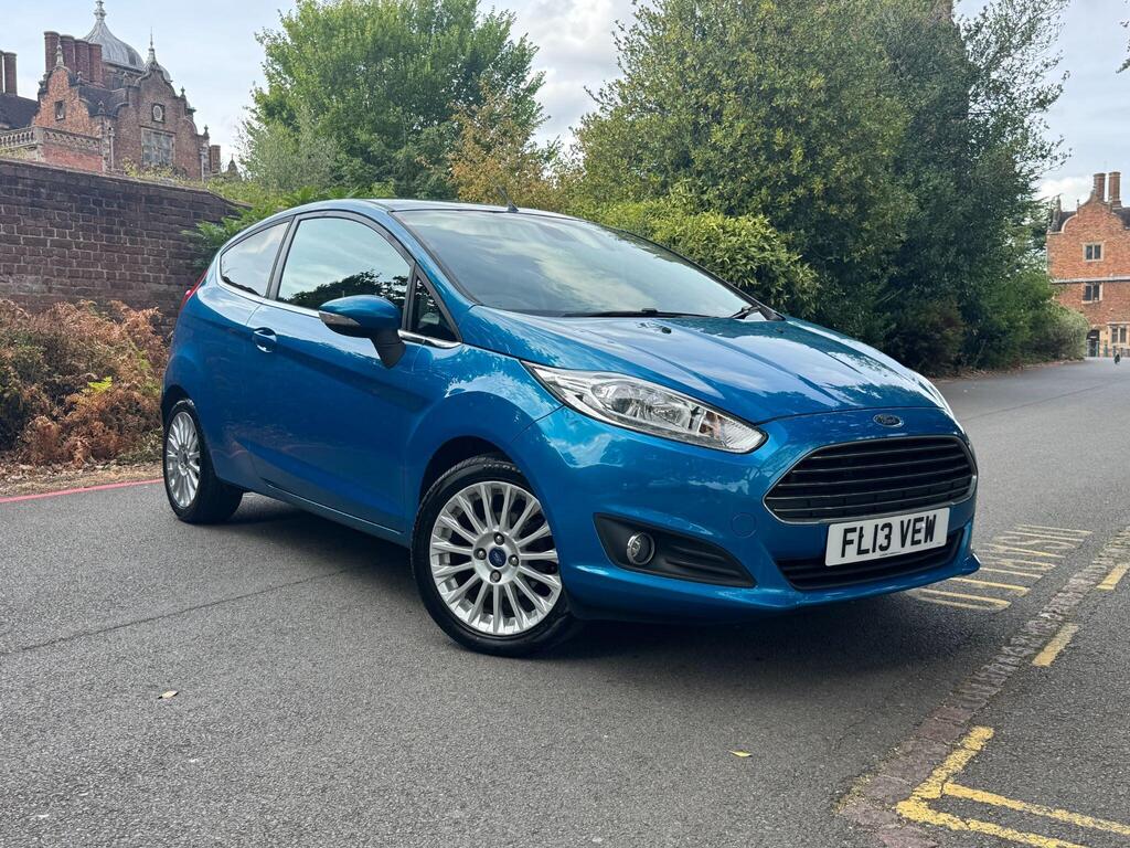 Ford Fiesta Hatchback 1.0T EcoBoost Titanium Euro 5 (s/s) 3dr