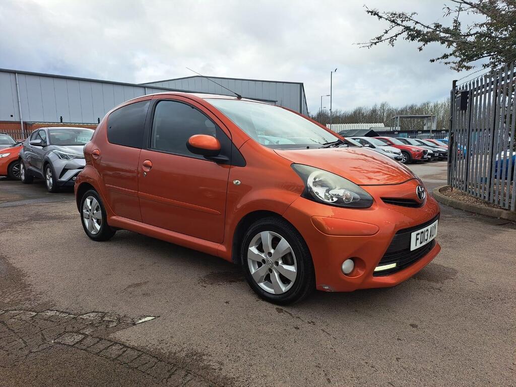 Toyota AYGO Hatchback 1.0 VVT-i Fire Euro 5 5dr
