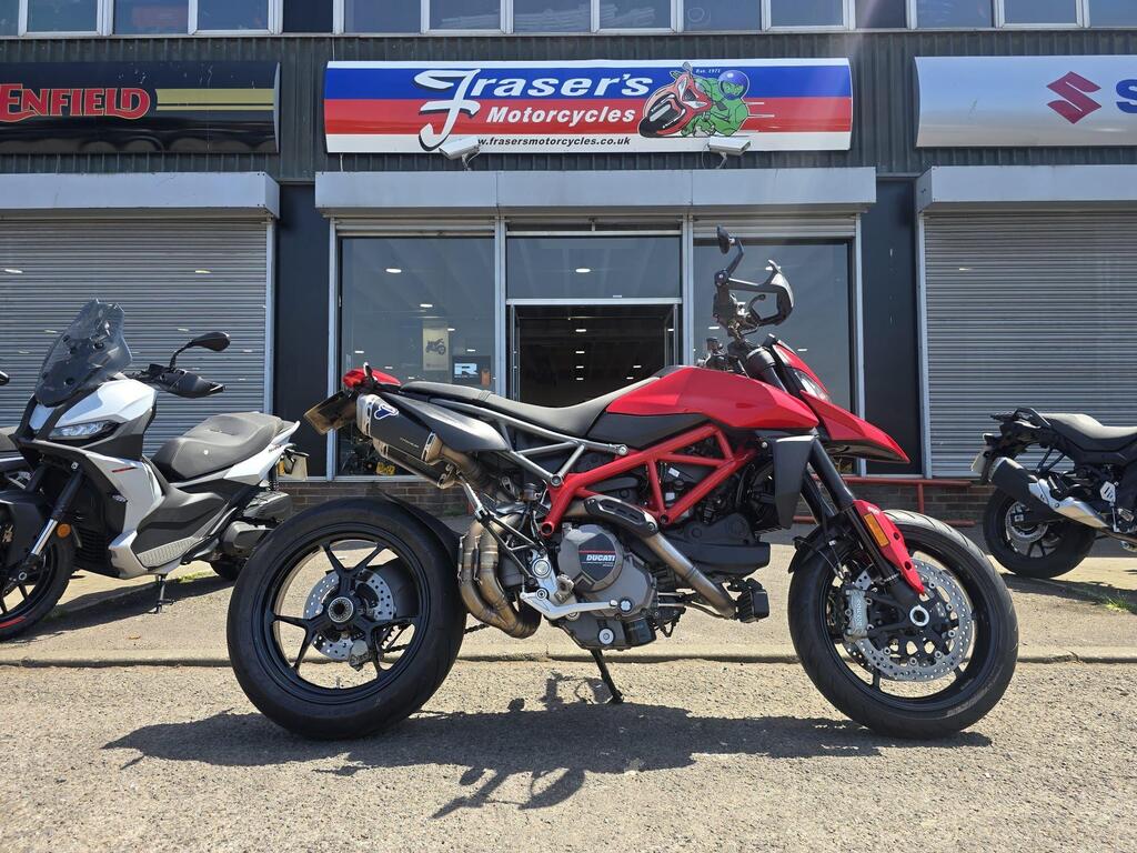 Ducati Hypermotard 950