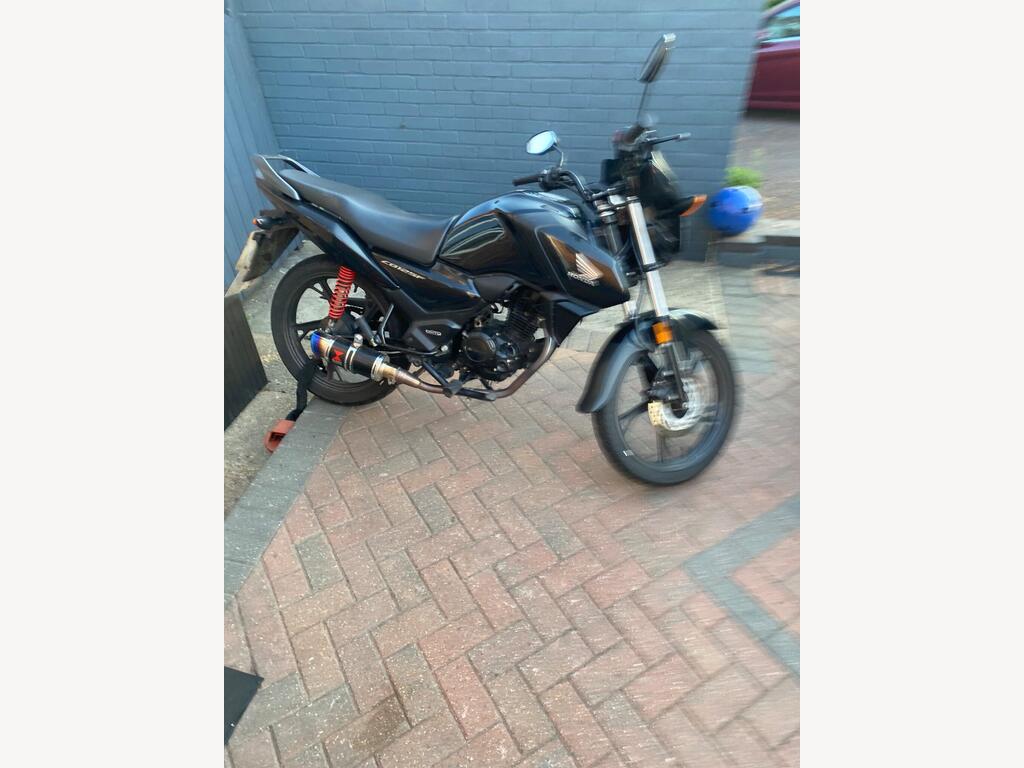 Honda CB125F