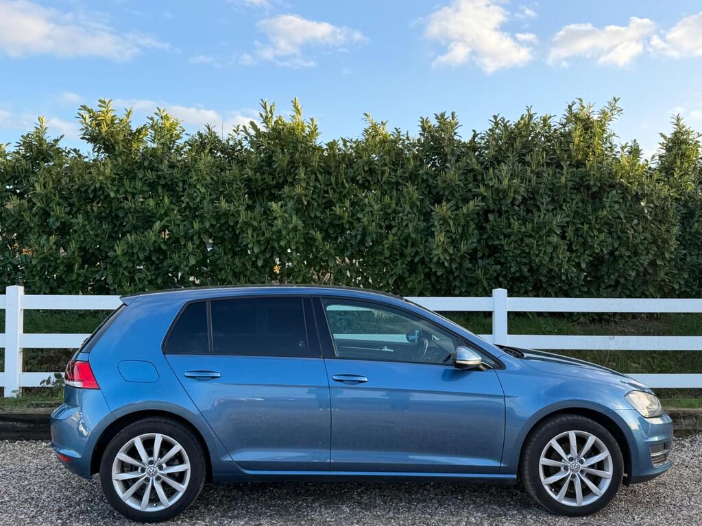 2014 Volkswagen Golf thumbnail 11