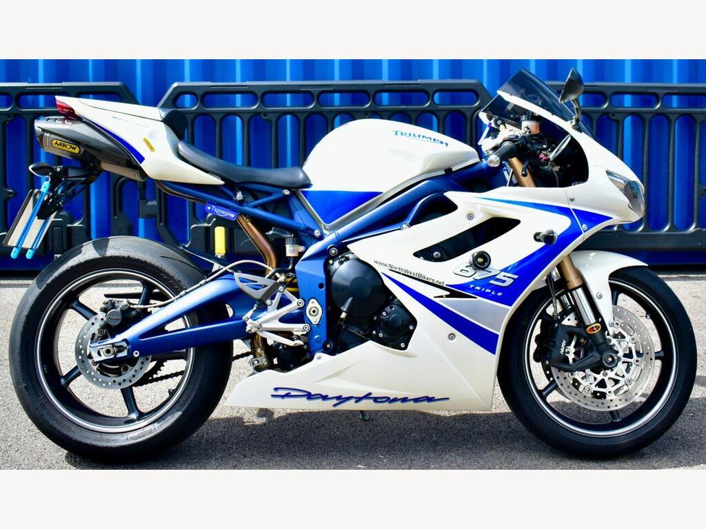 Triumph Daytona 675