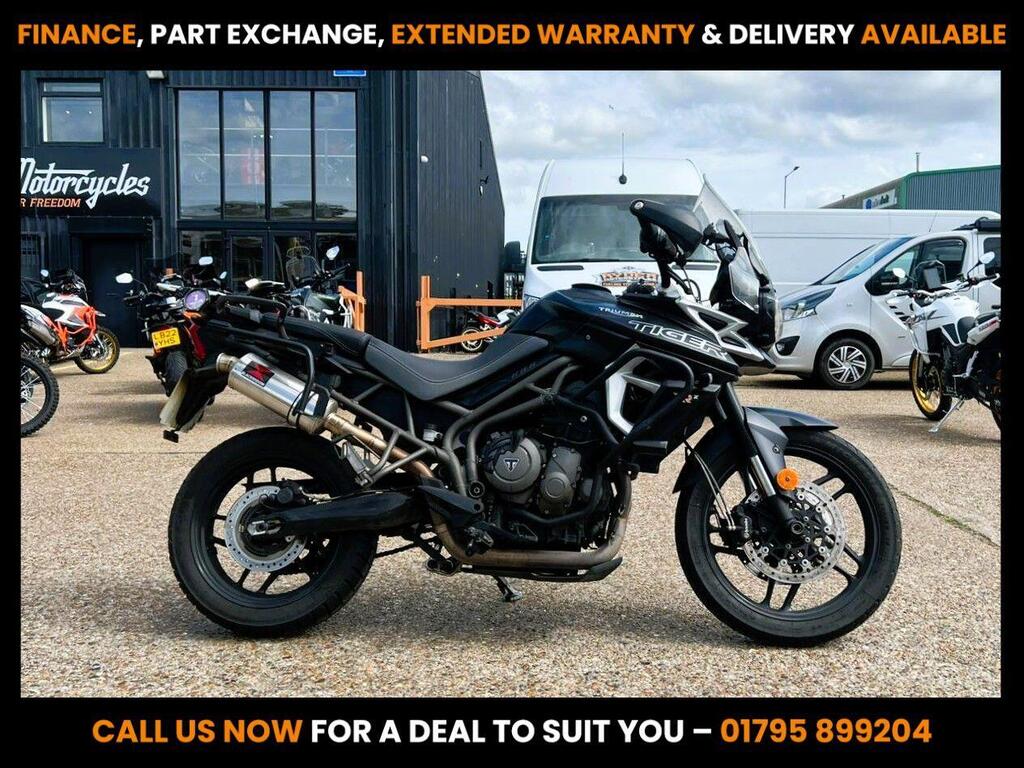 Triumph Tiger 800