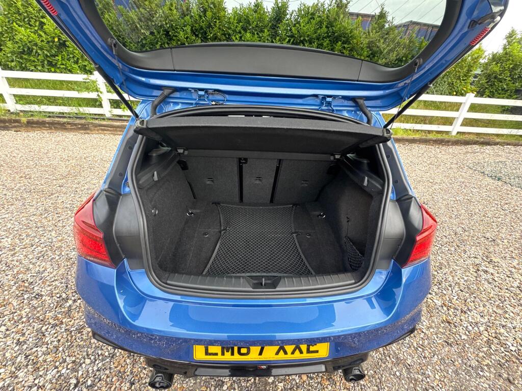 BMW 1 Series 3.0 M140i Shadow Edition Auto Euro 6 (s/s) 3dr thumbnail 57