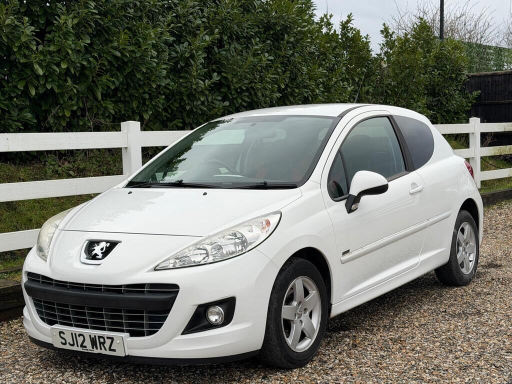 2012 Peugeot 207 thumbnail 4