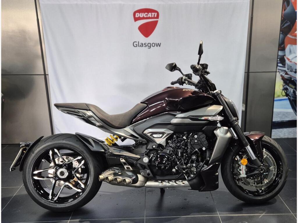 Ducati XDiavel V4