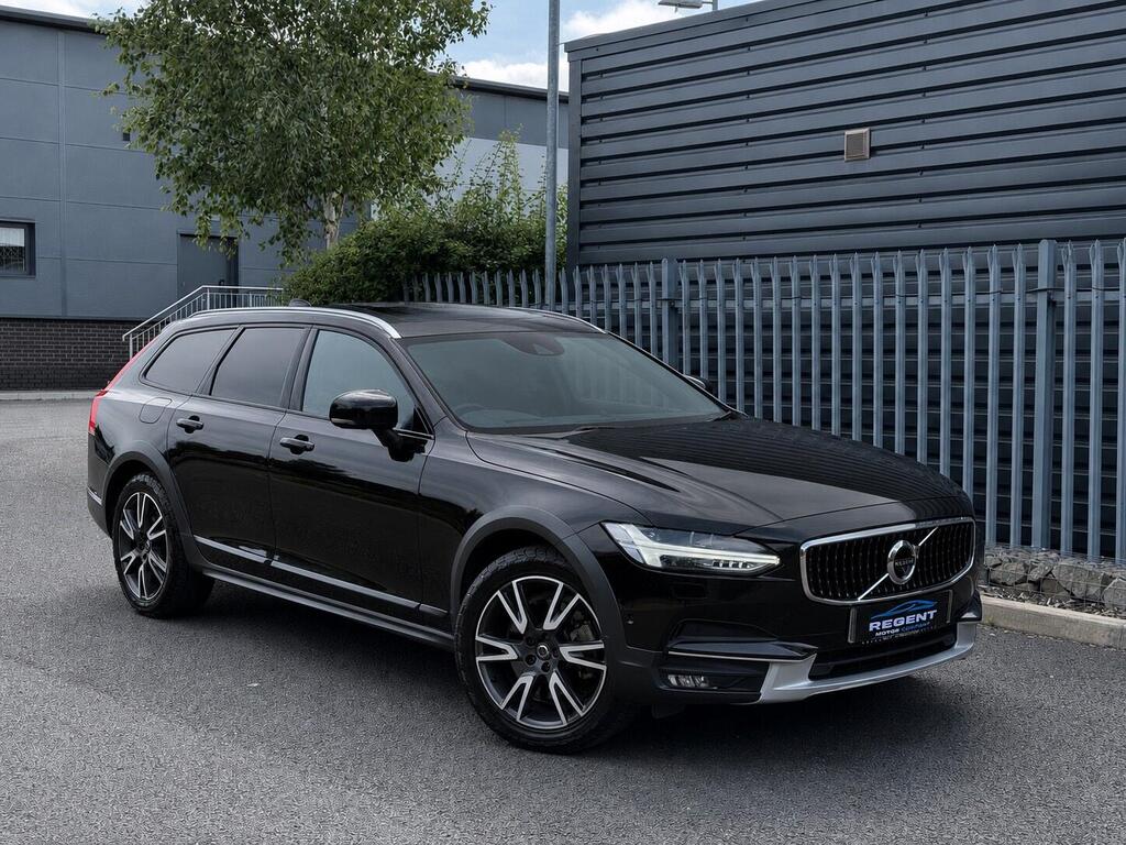 Volvo V90 Cross Country
