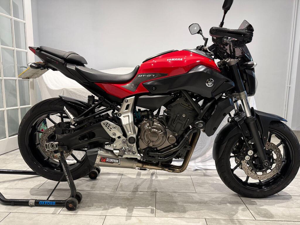 Yamaha MT-07