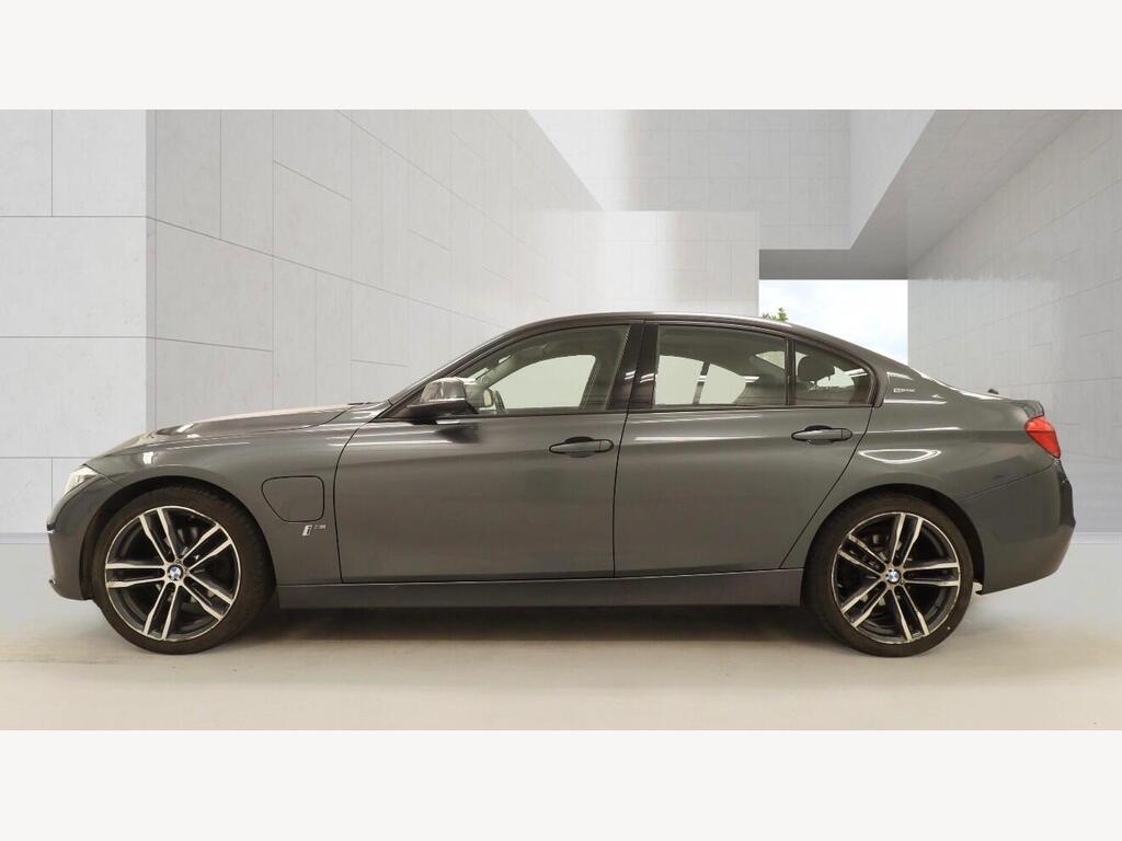 2016 BMW 3 Series thumbnail 4