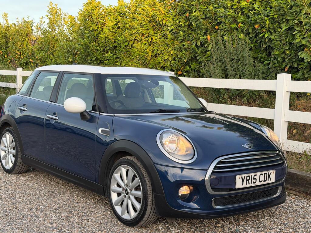 2015 MINI Hatch thumbnail 8