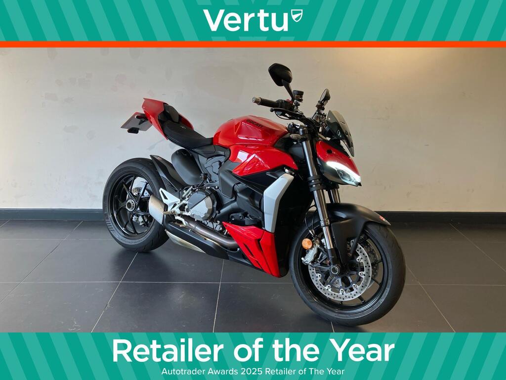 Ducati Streetfighter V2