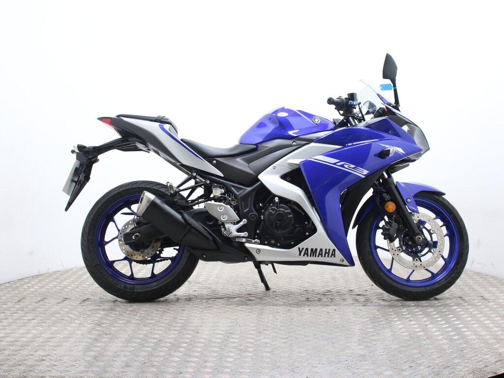 Yamaha R3