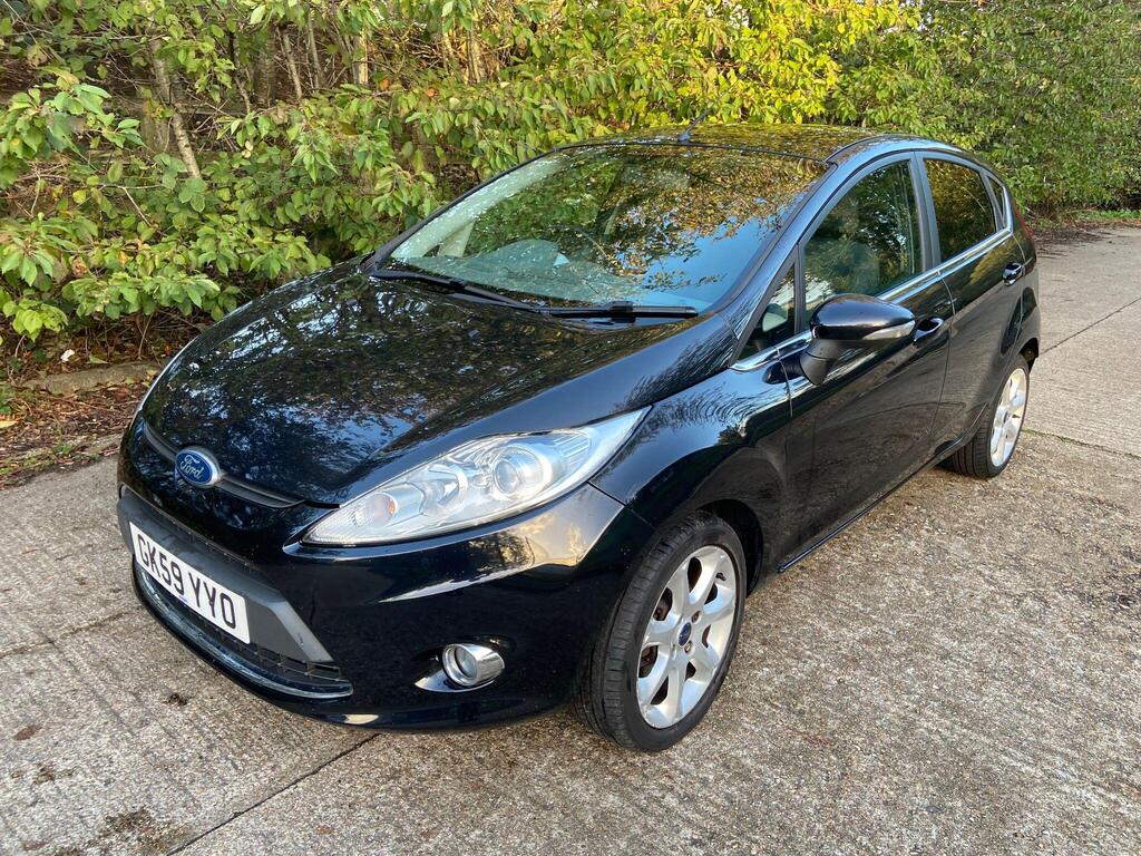 Ford Fiesta Hatchback 1.25 Zetec 5dr