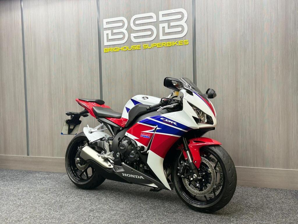 Honda CBR1000RR Fireblade Super Sports 1000
