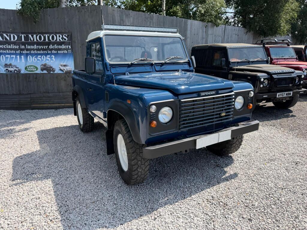 Land Rover Defender 90 Pickup 2.5 TD5 2dr