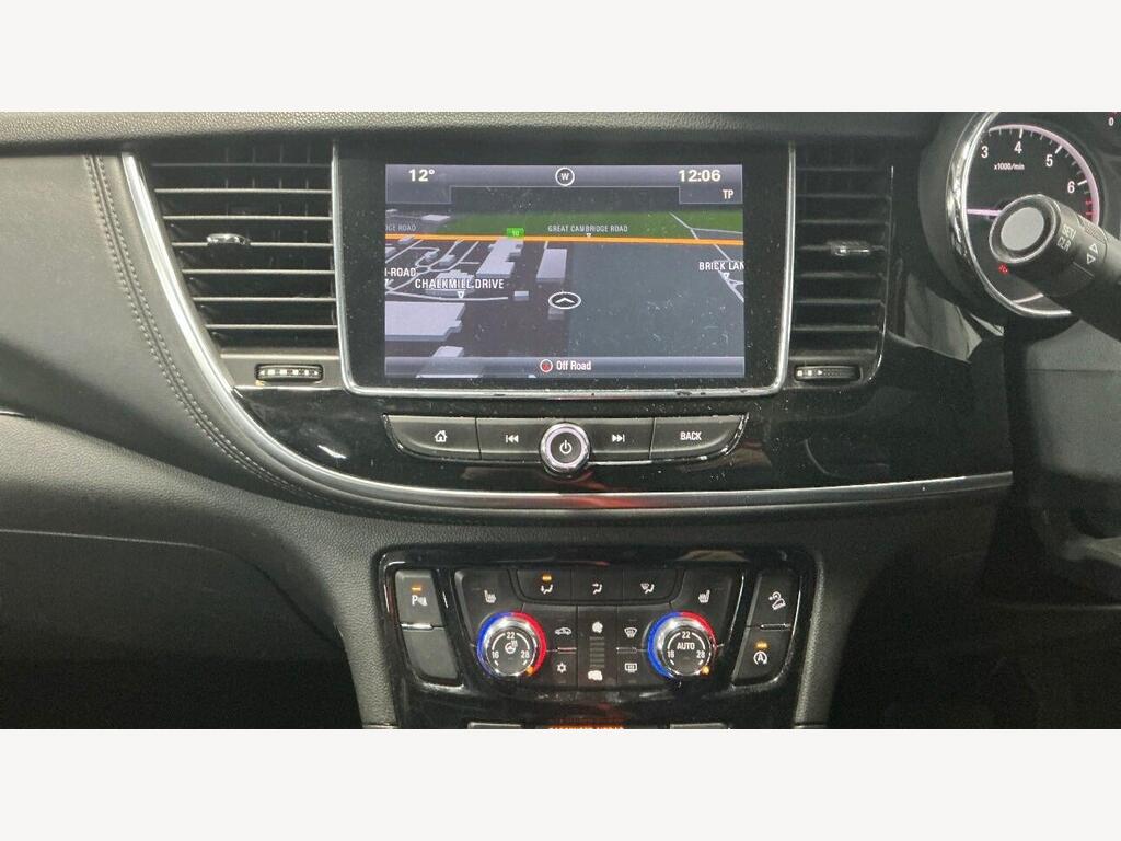 2017 Vauxhall Mokka X thumbnail 6