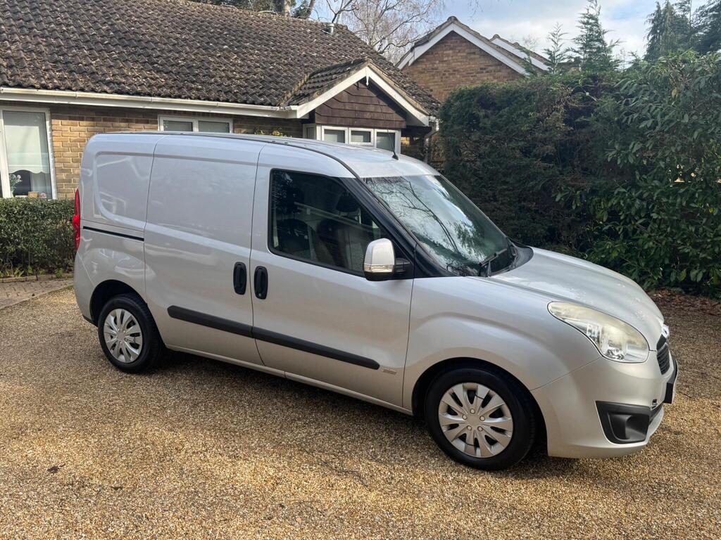 Vauxhall Combo Panel Van 1.3 CDTi 2000 ecoFLEX 16v Sportive FWD L1 H1 (s/s) 3dr