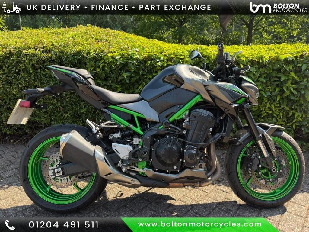 Kawasaki Z900