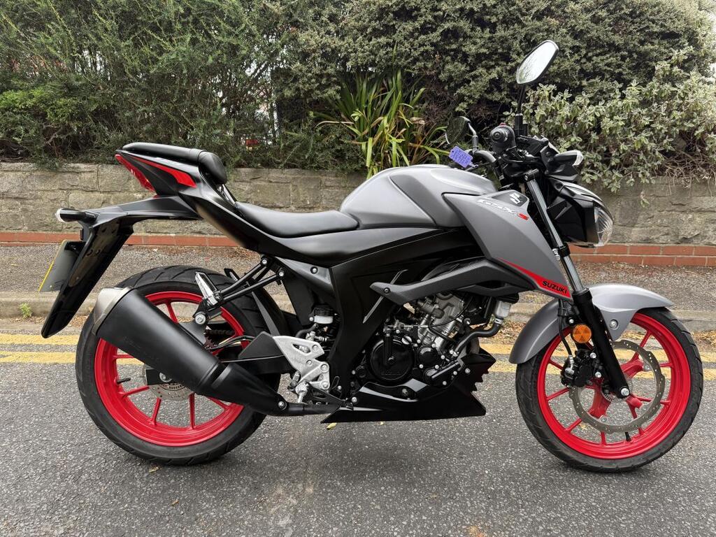 Suzuki GSX-S125
