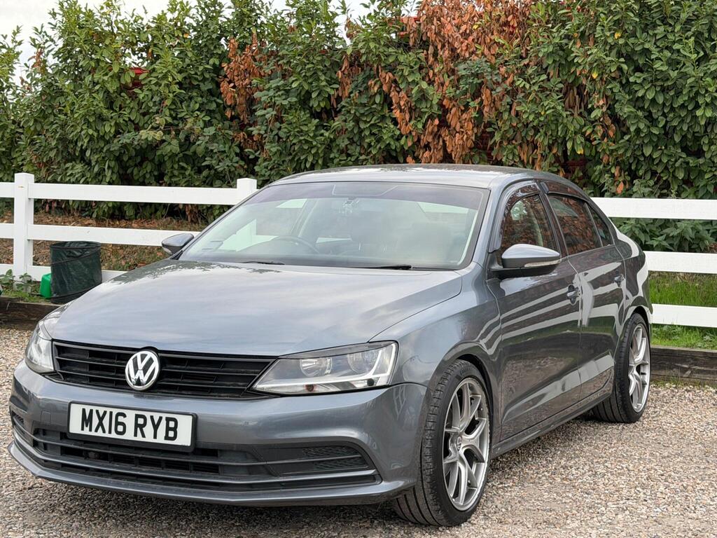 2016 Volkswagen Jetta thumbnail 6