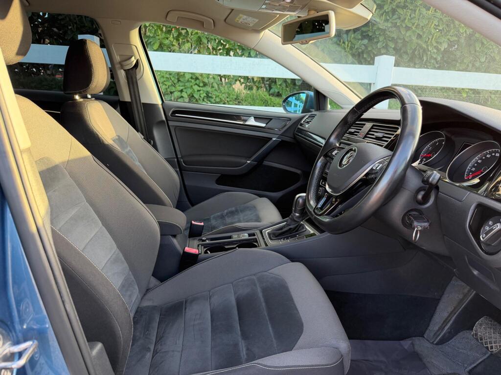 2014 Volkswagen Golf thumbnail 18