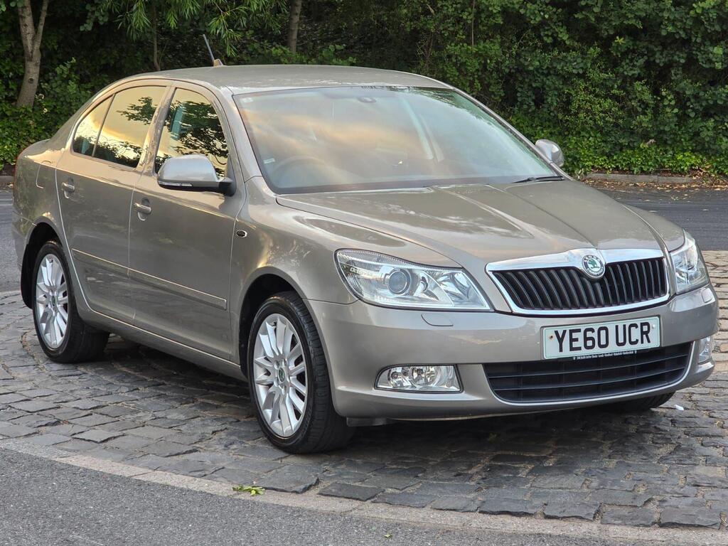 Skoda Octavia Hatchback 2.0 TDI Laurin & Klement Euro 5 5dr