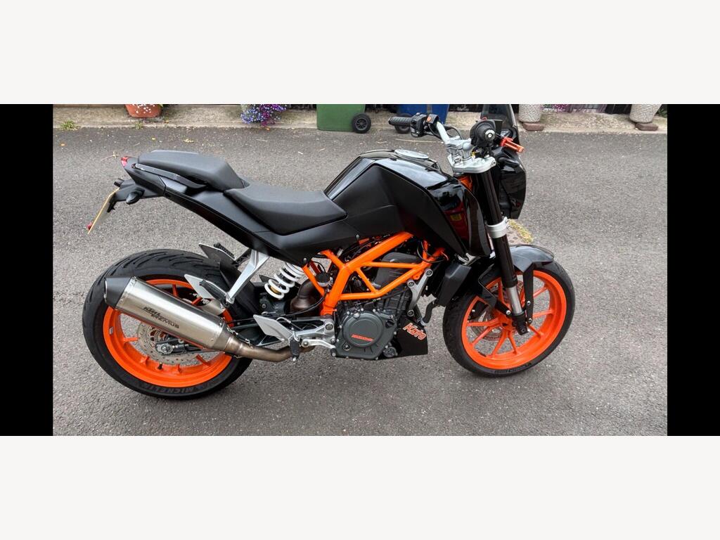 KTM 390 Duke