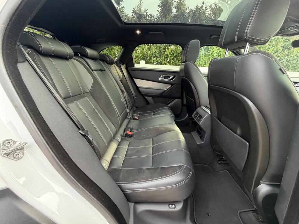 2017 Land Rover Range Rover Velar thumbnail 30