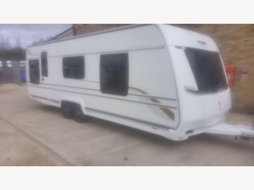 Fendt Palace Tourer TOP OF THE SHOP CARAVAN