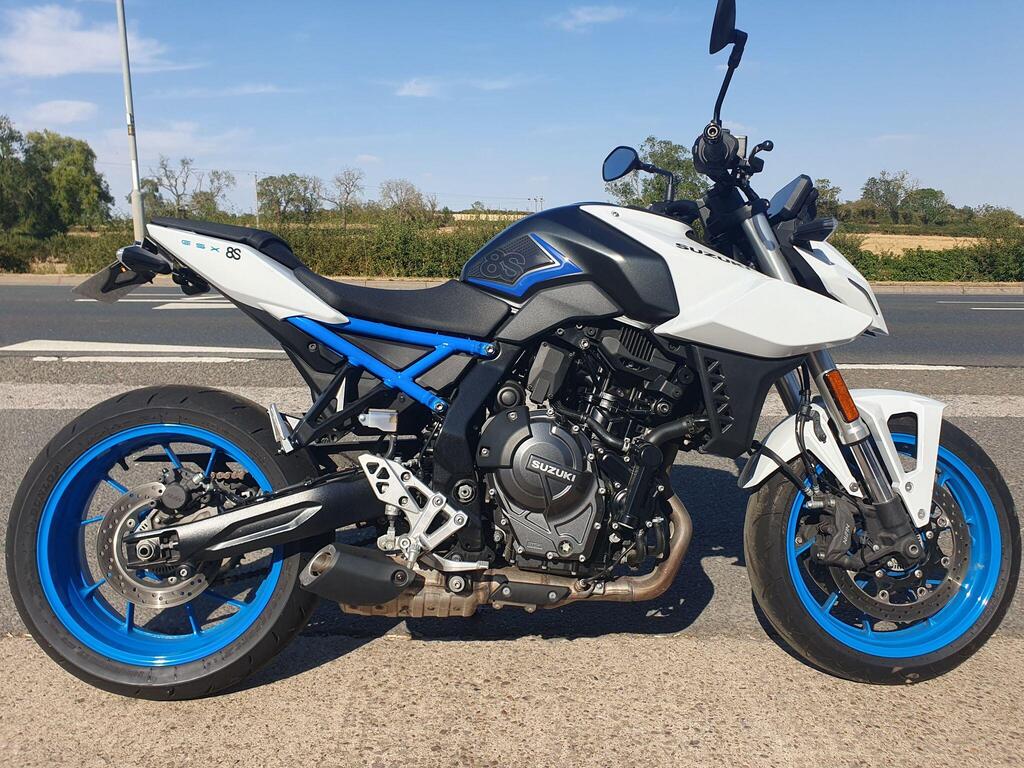 Suzuki GSX-8S Naked 800 Euro 5