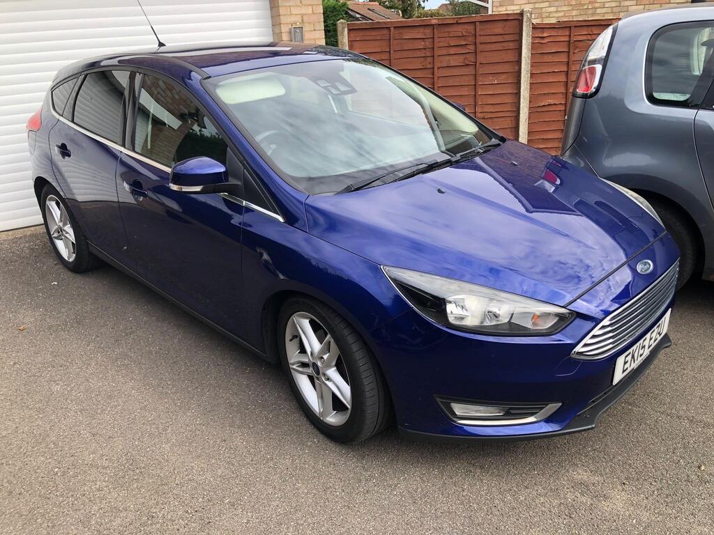 Ford Focus Hatchback 1.6 TDCi Titanium Euro 5 (s/s) 5dr