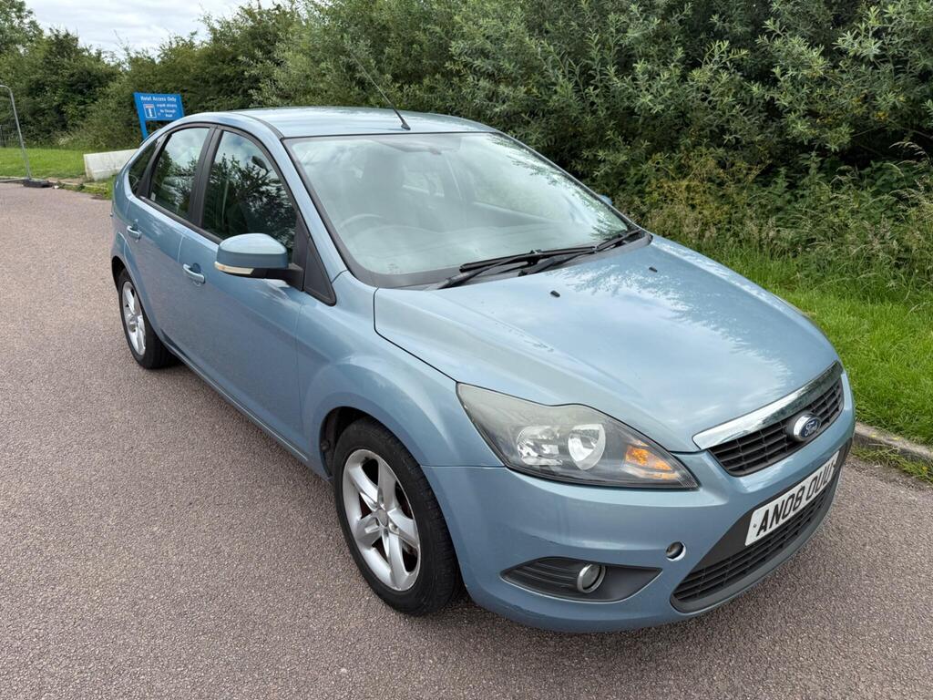 Ford Focus Hatchback 1.6 Zetec 5dr