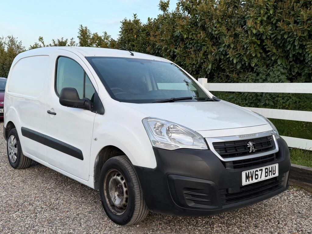 2017 Peugeot Partner thumbnail 7