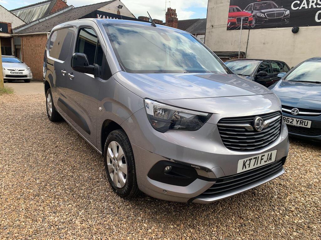 Vauxhall Combo Panel Van 1.5 Turbo D 2300 Elite L2 H1 Euro 6 4dr