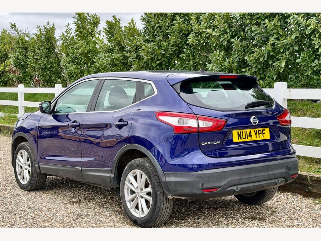 2014 Nissan Qashqai thumbnail 5