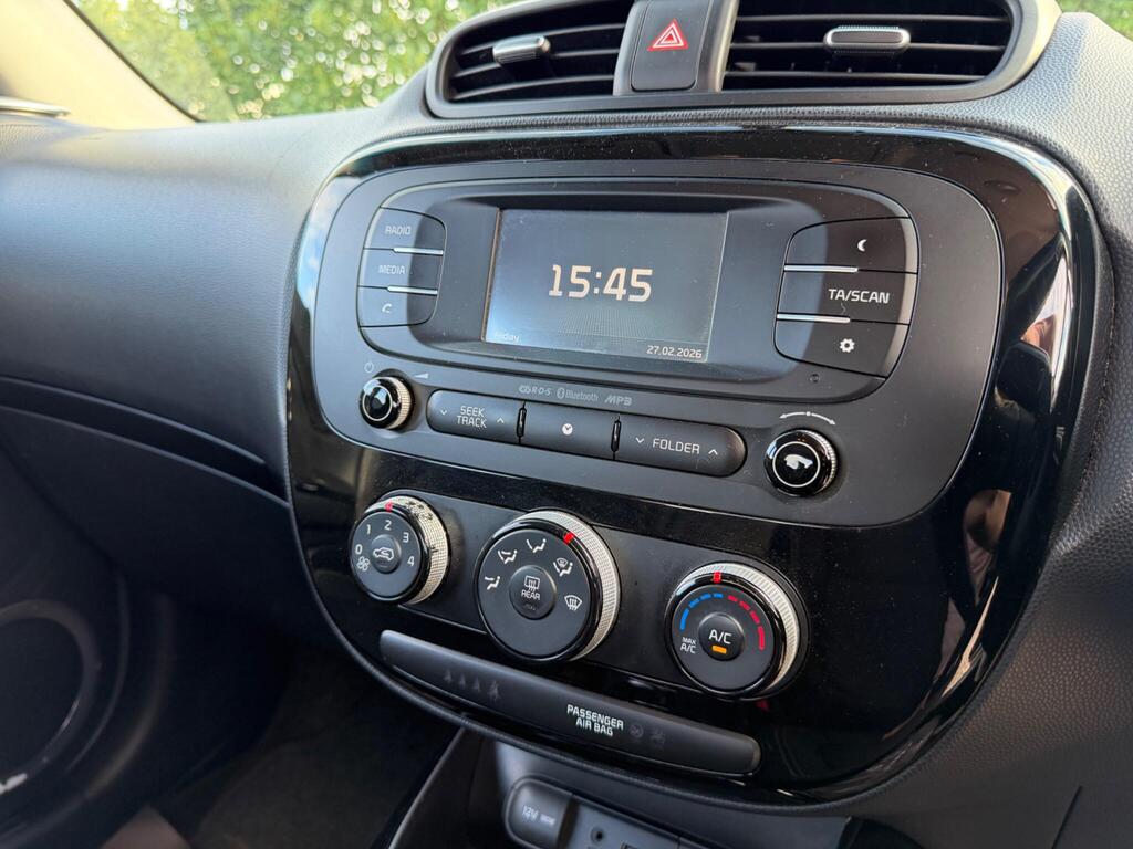 2014 Kia Soul thumbnail 25