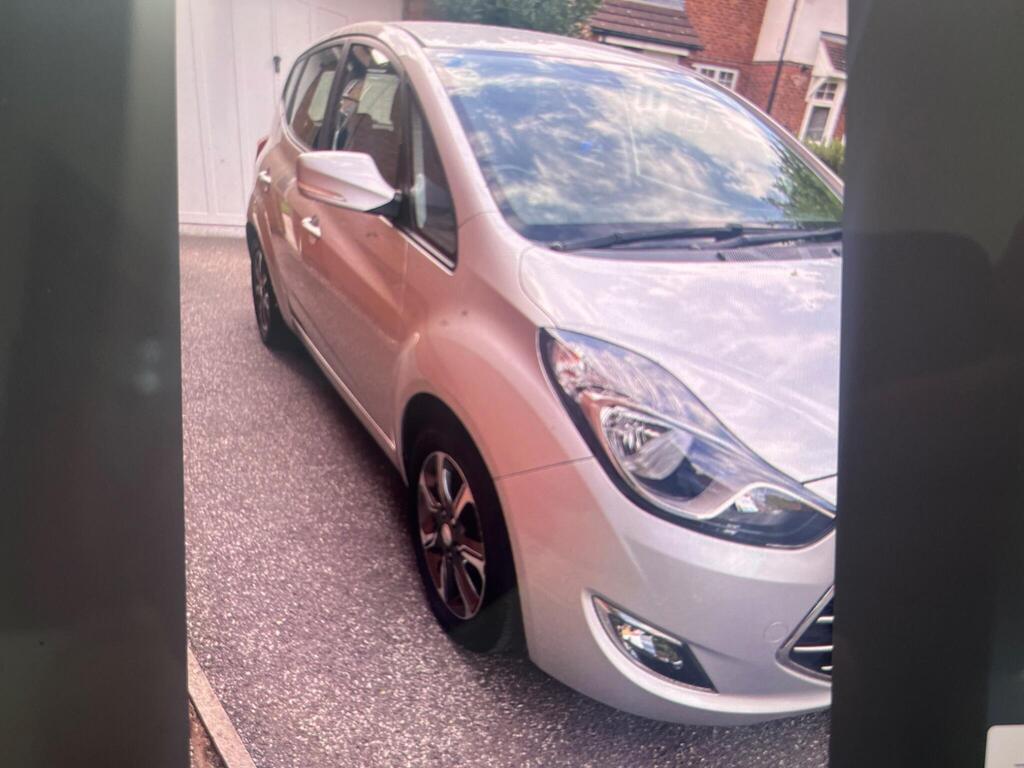 Hyundai ix20 Hatchback 1.4 Blue Drive SE Euro 6 (s/s) 5dr