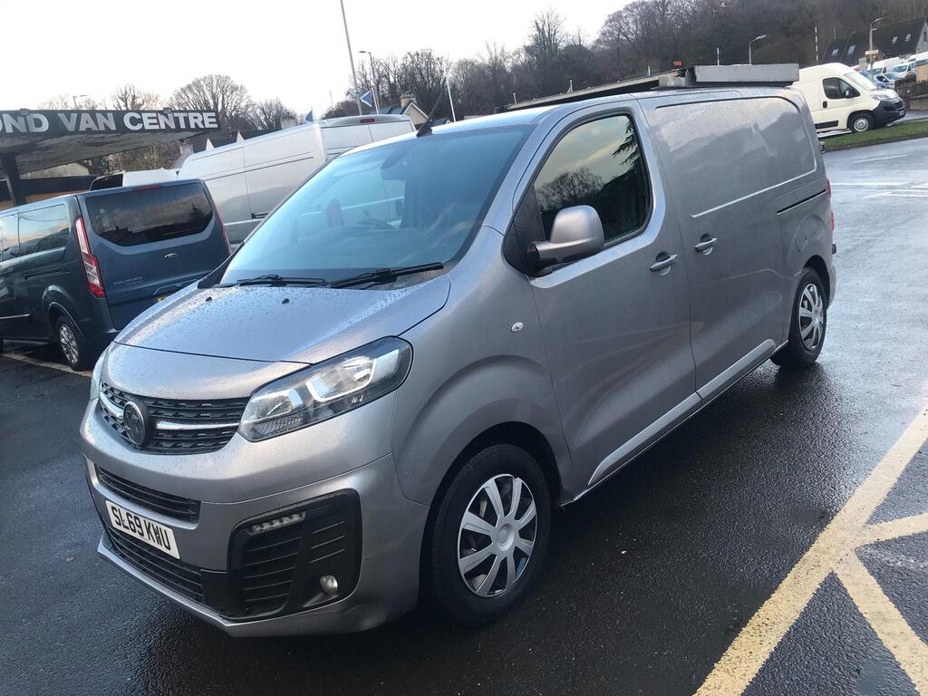 Vauxhall Vivaro Panel Van 1.5 Turbo D 2700 Sportive L1 H1 Euro 6 (s/s) 5dr