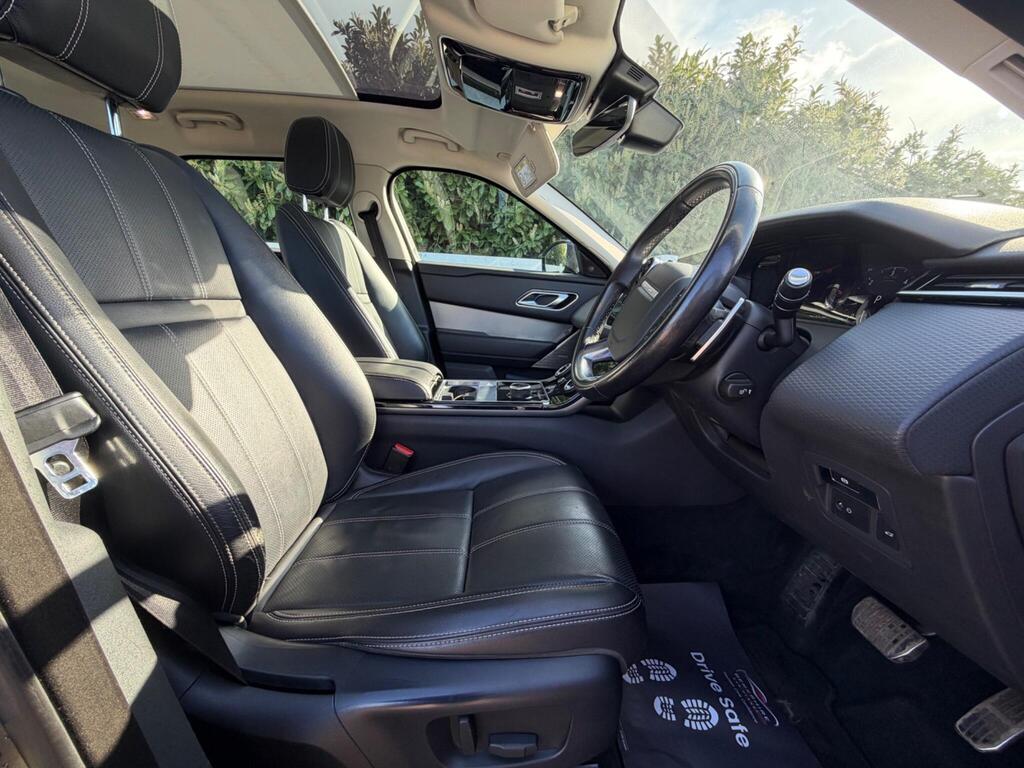 2018 Land Rover Range Rover Velar thumbnail 24