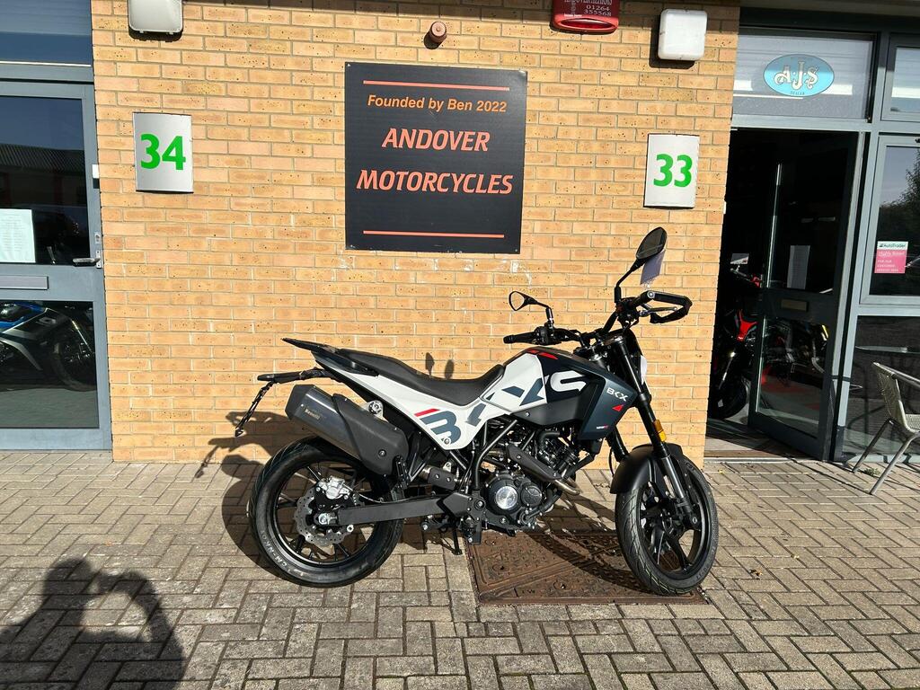 Benelli BKX 125 S Naked 125 Euro 5
