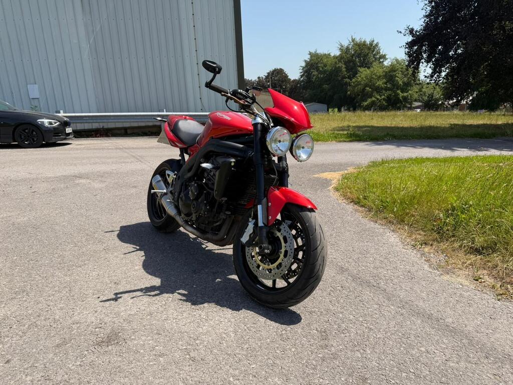 Triumph Speed Triple 1050