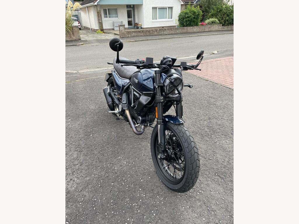 Ducati Scrambler 800