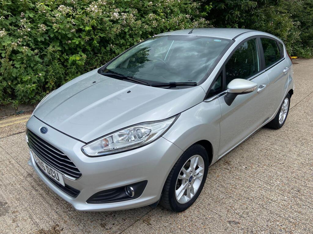 Ford Fiesta Hatchback 1.0T EcoBoost Zetec Euro 6 (s/s) 5dr