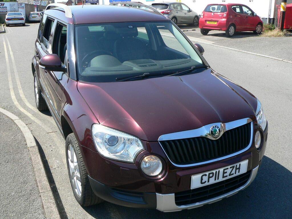Skoda Yeti SUV 2.0 TDI Elegance 4WD Euro 5 5dr