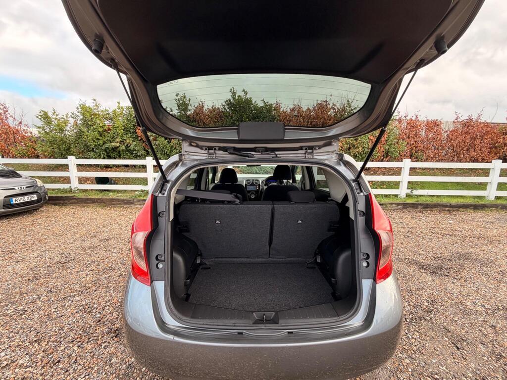2013 Nissan Note thumbnail 32
